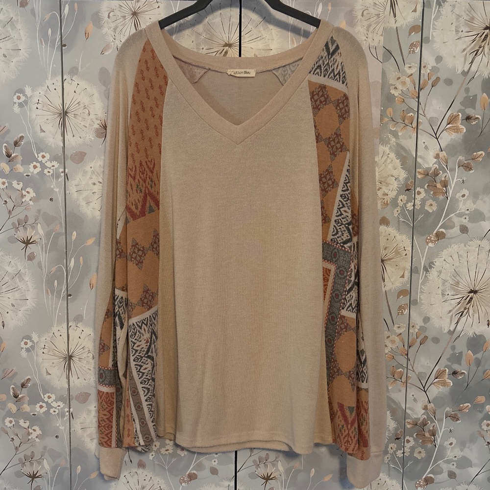 Cotton Bleu v-neck long sleeve top